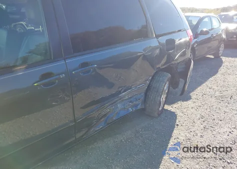 2009 Toyota Sienna Xle z USA, uszkodzony, nr VIN 5TDZK22C49S249593